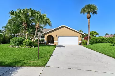 8354 Morning Star Rd, Lake Worth, FL 33467