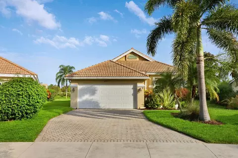 437 SW Horseshoe Bay, Port Saint Lucie, FL 34986