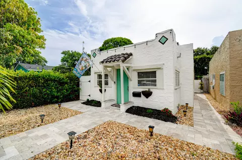 614 N L St, Lake Worth Beach, FL 33460