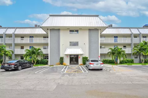 3000 Riverside Dr #206, Coral Springs, FL 33065