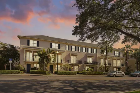 409 Schoolhouse Rd, Jupiter, FL 33458