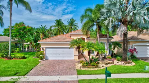 6625 Via Como, Lake Worth, FL 33467