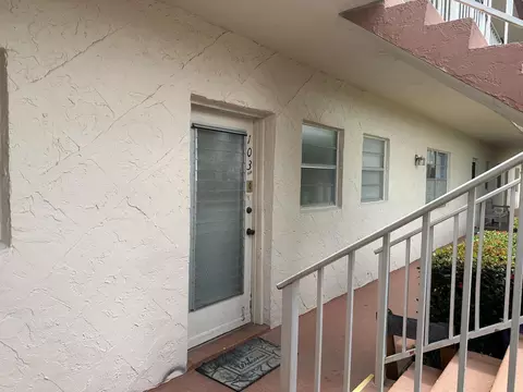 12007 Poinciana Blvd #103, Royal Palm Beach, FL 33411