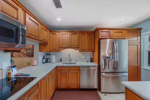 145 Lake Rebecca Dr, West Palm Beach, FL 33411