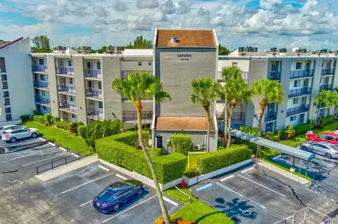 6850 10th Ave N #202, Lake Worth, FL 33467