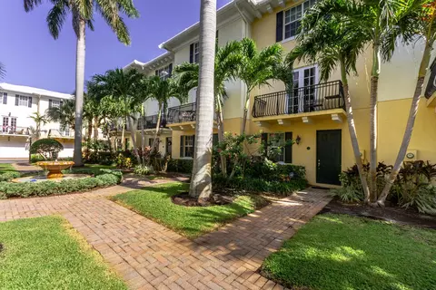 2502 N Dixie Hwy #28, Lake Worth Beach, FL 33460