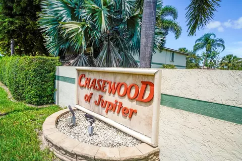 6392 Chasewood Dr #G, Jupiter, FL 33458
