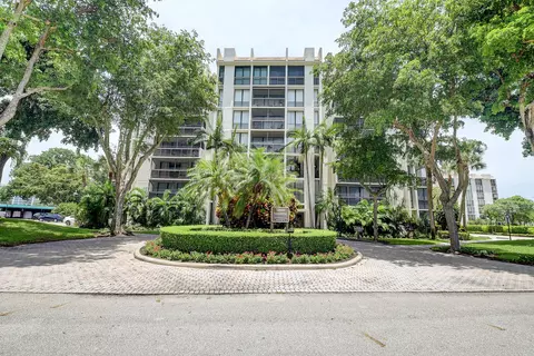 1833 Bridgewood Dr #1833, Boca Raton, FL 33434