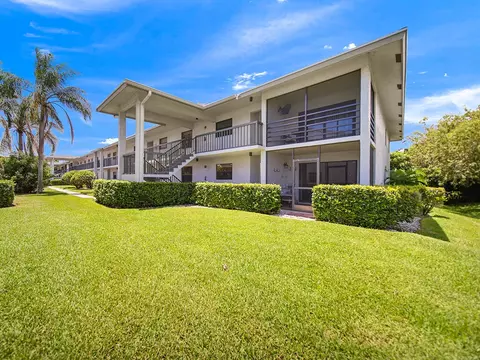 1200 SE Parkview Pl #F5, Stuart, FL 34994