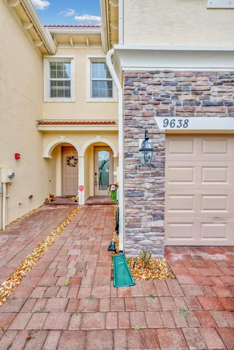 9638 SW Purple Martin Way, Stuart, FL 34997