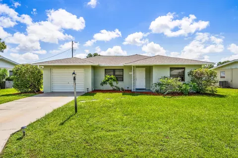 1956 78th Ct, Vero Beach, FL 32966