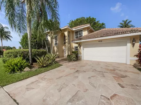6575 Lake Loran Way, Lake Worth, FL 33467