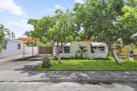 1718 N K St, Lake Worth Beach, FL 33460