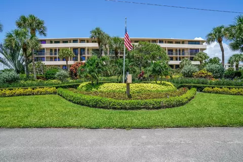 1401 S Ocean Blvd #406, Boca Raton, FL 33432