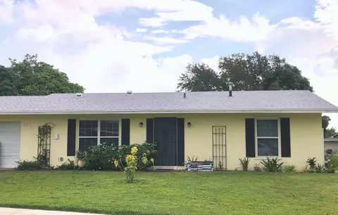 131 NE Bracken Rd, Port Saint Lucie, FL 34983
