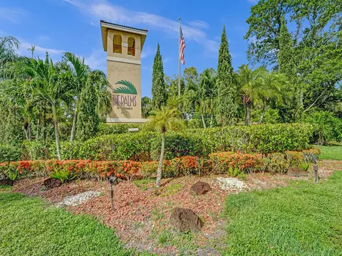 251 Palm W #307, Pembroke Pines, FL 33025