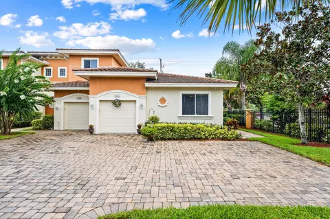 2481 Langrove Ln SW, Vero Beach, FL 32962