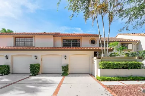 7902 La Mirada Dr, Boca Raton, FL 33433