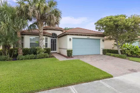 11955 SW Crestwood Cir, Port Saint Lucie, FL 34987