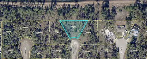 102 Navy Ct, Lehigh Acres, FL 33974