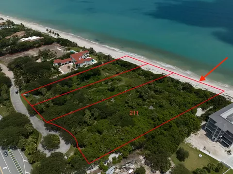211 S Blue Wave Ln, Indian River Shores, FL 32963