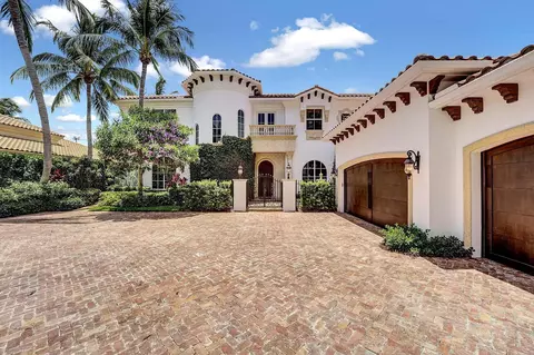 813 Harbour Isles Pl, North Palm Beach, FL 33410