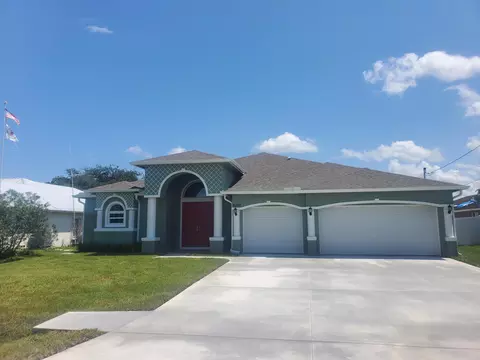 6016 NW Favian Ave, Port Saint Lucie, FL 34986