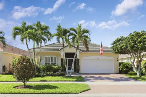 117 NW Berkeley Ave, Port Saint Lucie, FL 34986