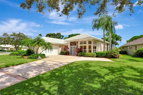 1699 SW Monarch Club Dr, Palm City, FL 34990