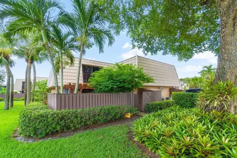 6213 62nd Way, West Palm Beach, FL 33409