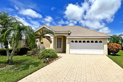 439 SW Horseshoe Bay, Port Saint Lucie, FL 34986