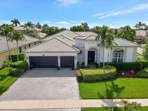 1828 Waldorf Dr, Royal Palm Beach, FL 33411