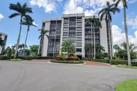 6875 Willow Wood Dr #2012, Boca Raton, FL 33434