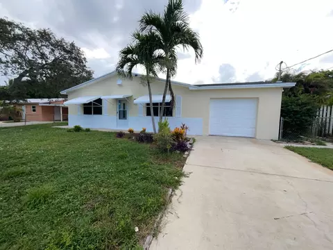 1568 NE Sottong Rd, Jensen Beach, FL 34957