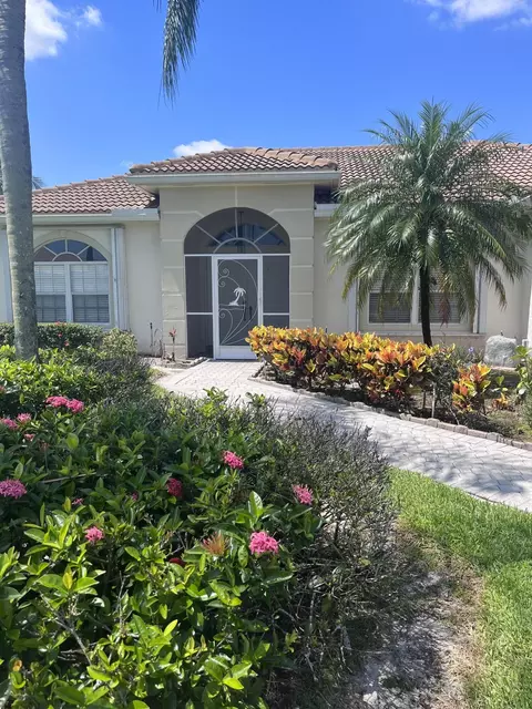 8656 Grassy Isle Trl, Lake Worth, FL 33467