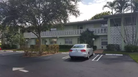 1561 NW 20th Ave #103, Delray Beach, FL 33445