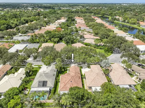 158 Hampton Cir, Jupiter, FL 33458