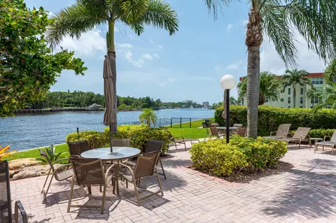 3150 NE 48th Ct #113, Lighthouse Point, FL 33064