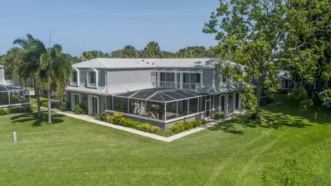 201 Vision Ct, Palm Beach Gardens, FL 33418