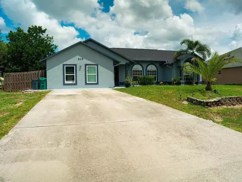 515 SW Jeanne Ave, Port Saint Lucie, FL 34953