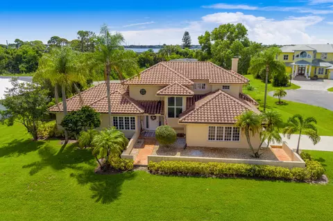 3301 SE River Vista Ct, Port Saint Lucie, FL 34952