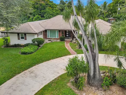 1897 Bell Ln, Palm Springs, FL 33406