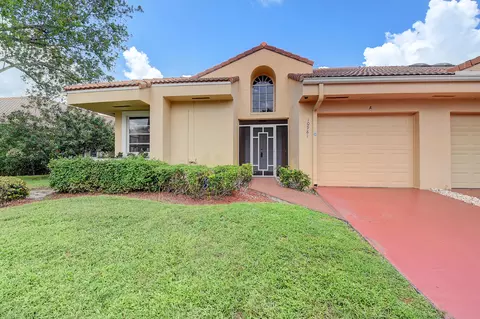 10981 Lakemore Ln #A, Boca Raton, FL 33498