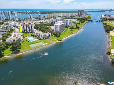 372 Golfview Rd #503, North Palm Beach, FL 33408