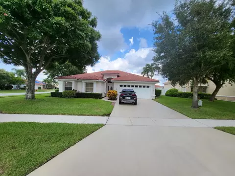 6751 Las Colinas Ln, Lake Worth, FL 33463