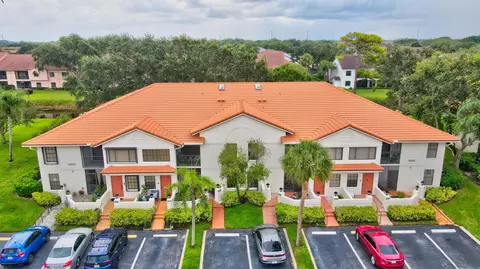9668 Sills Dr E #203, Boynton Beach, FL 33437