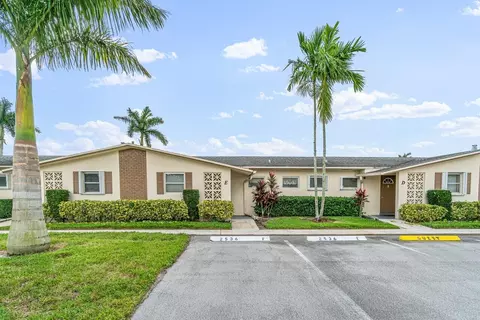 2536 Emory Dr E #E, West Palm Beach, FL 33415