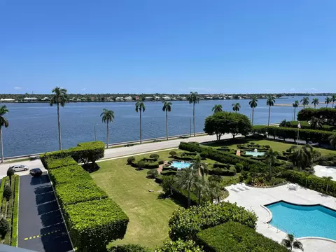 1701 S Flagler Dr #706, West Palm Beach, FL 33401