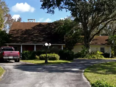 510 Woodcrest Dr, Fort Pierce, FL 34945