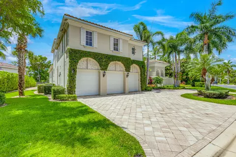 149 Remo Pl, Palm Beach Gardens, FL 33418